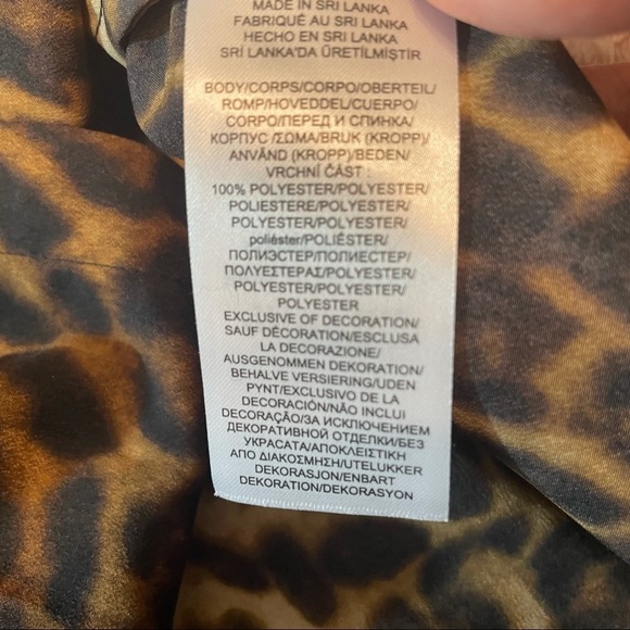 LAUREN Ralph Lauren Brown Black Leopard Print Long Sleeve Button Down Shirt. Med - Picture 8 of 15